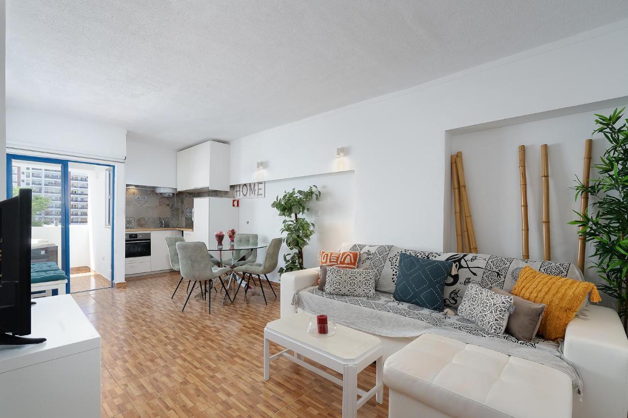 Praia Da Rocha Apartment By Lovelystay Portimão Exterior foto